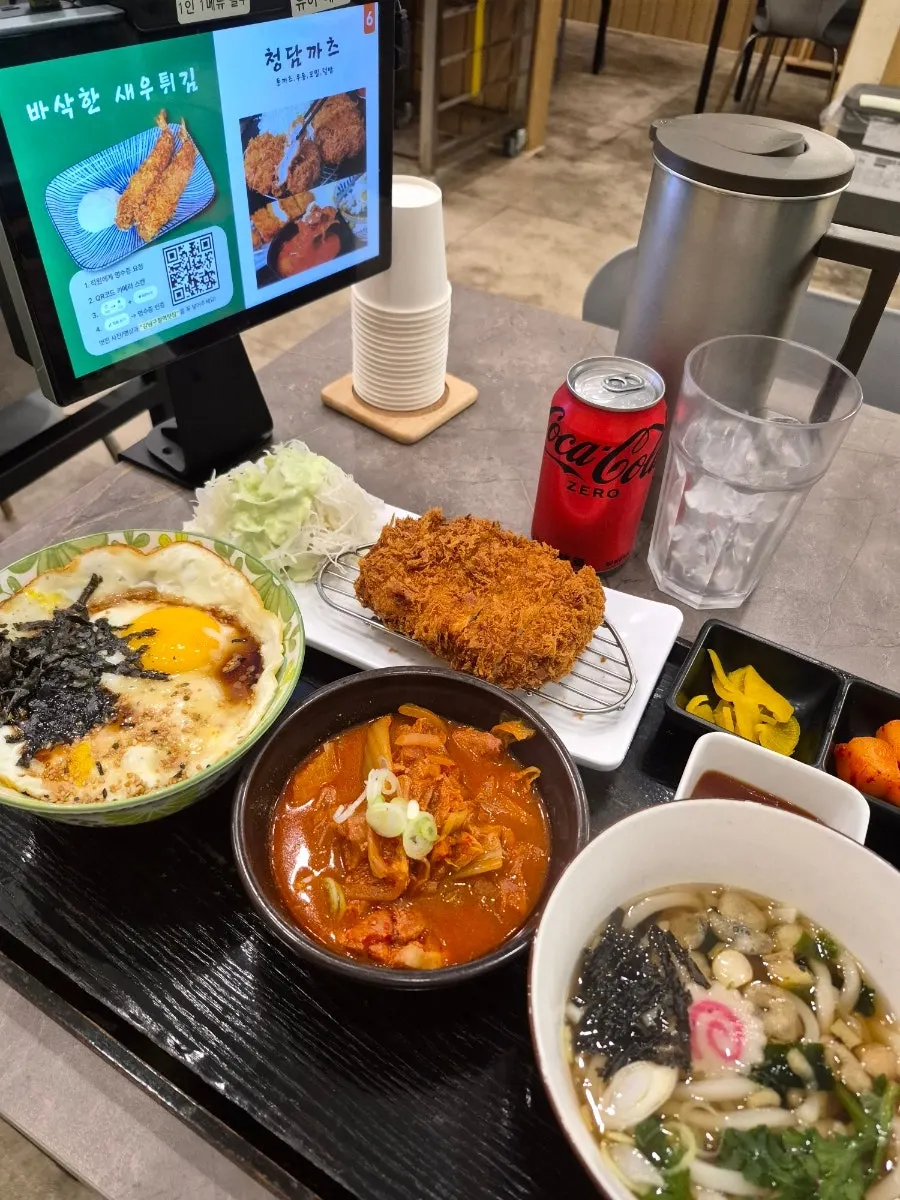 여름에 먹은 오이비빔메밀 세트