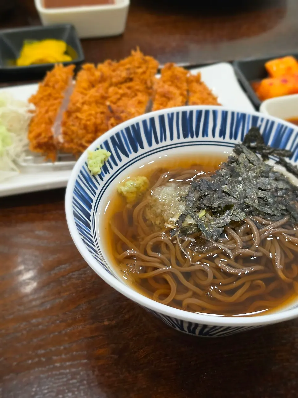 Mini cold buckwheat noodle pork cutlet set spread