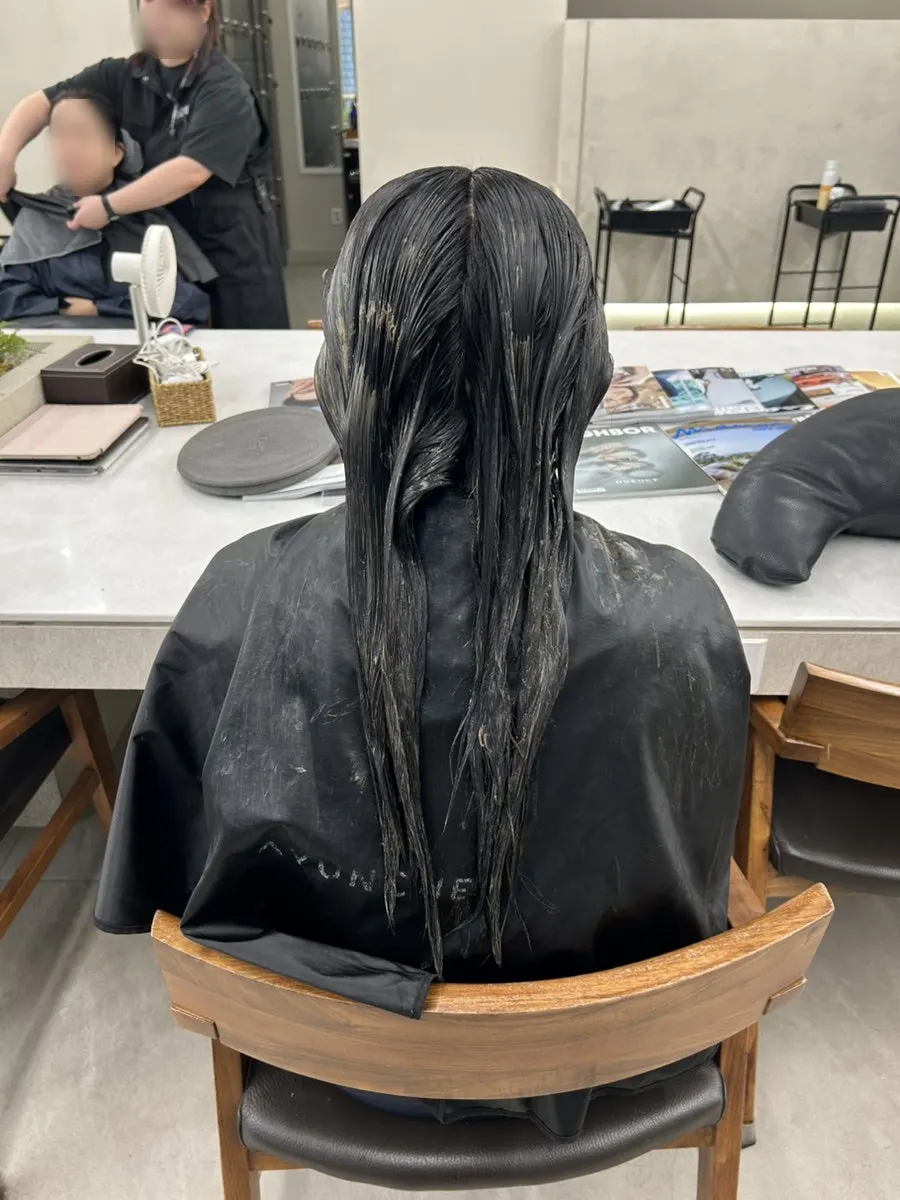 Waiting for the color to process after application