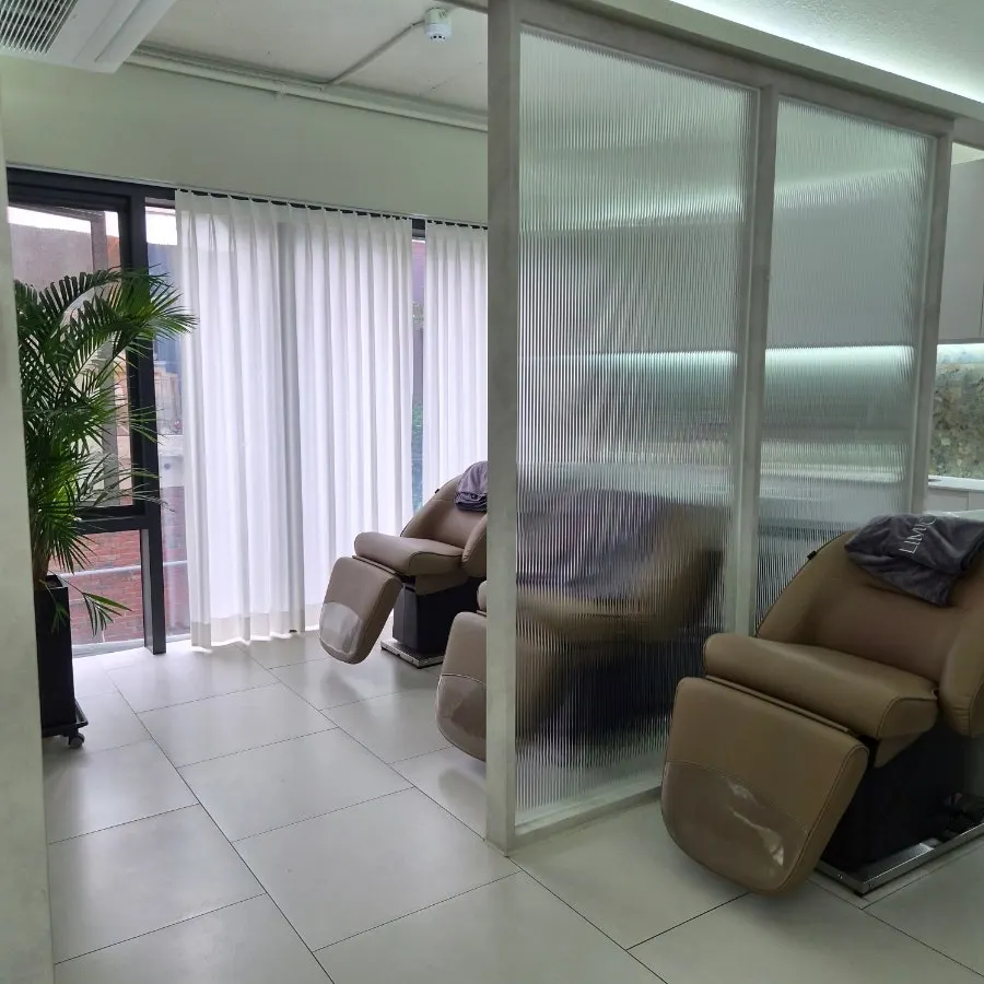 Private shampoo room with dim lighting