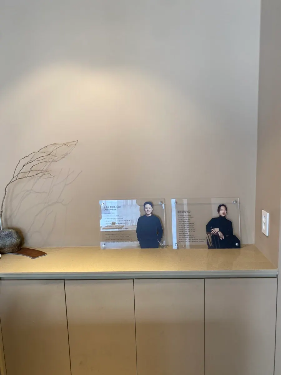 Image of the space before a first scalp micropigmentation consultation