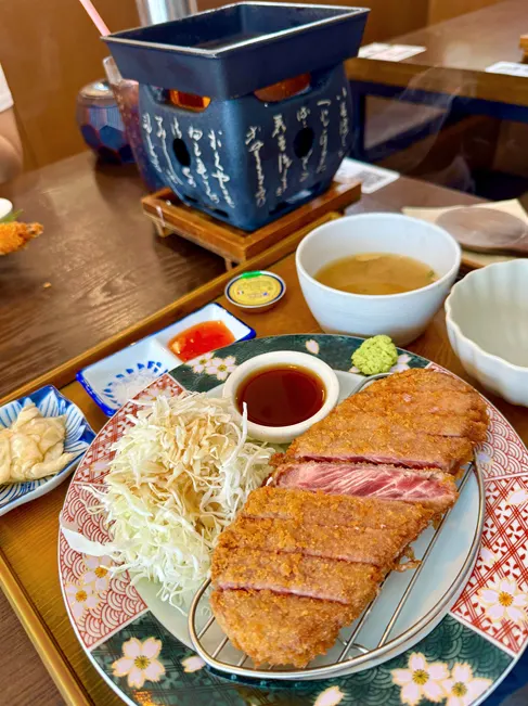 Ichigyu's main gyukatsu dish
