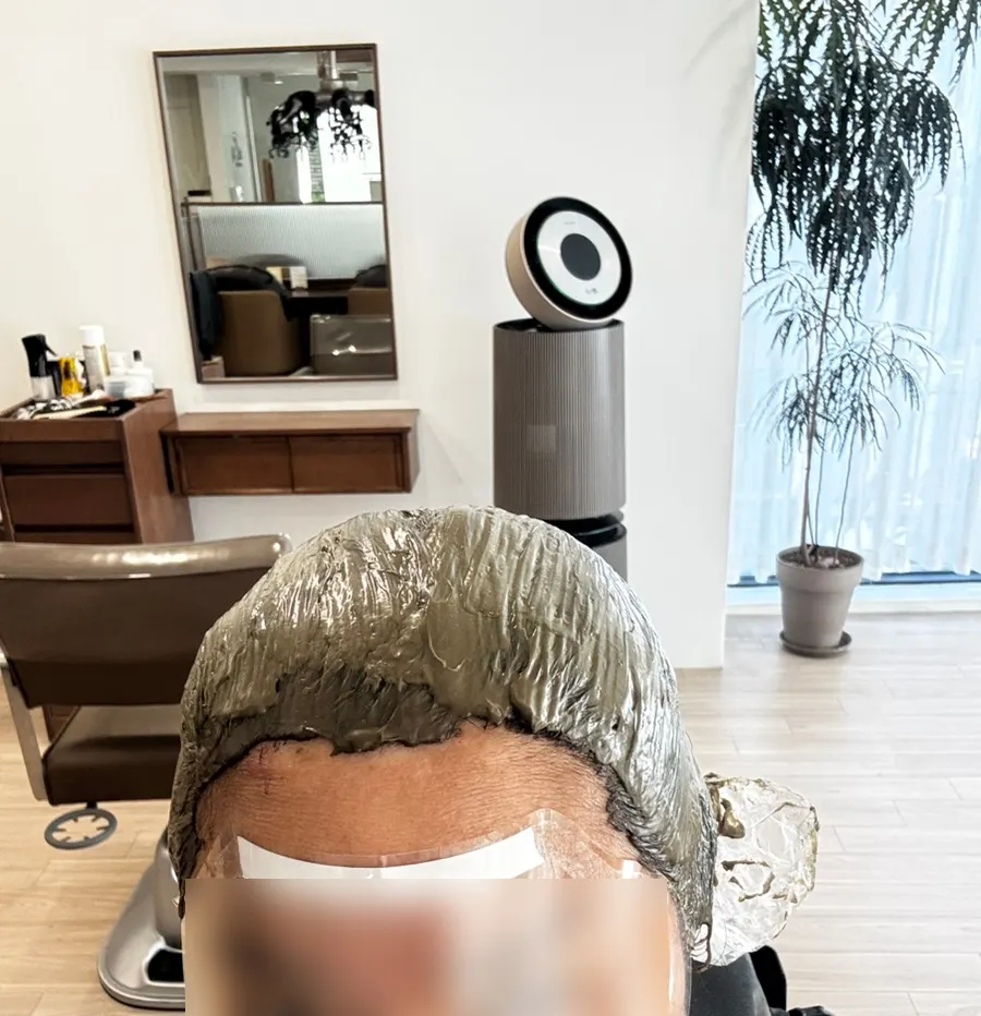 Preparation for all-over hair coloring