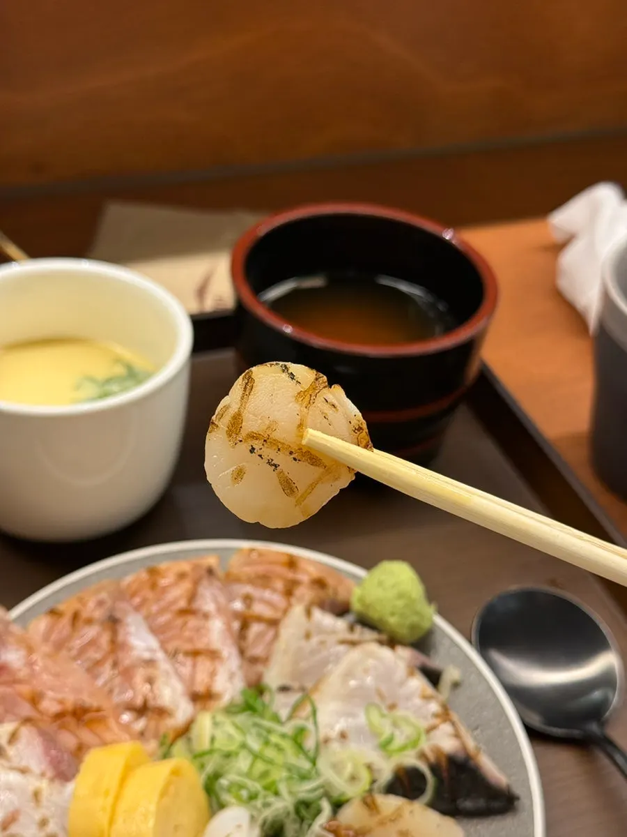 간이 밴 아부리동 밥알 클로즈업