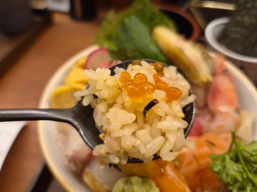 강남역 다찌석 카이센동 면요리 구성, 일품 강남점