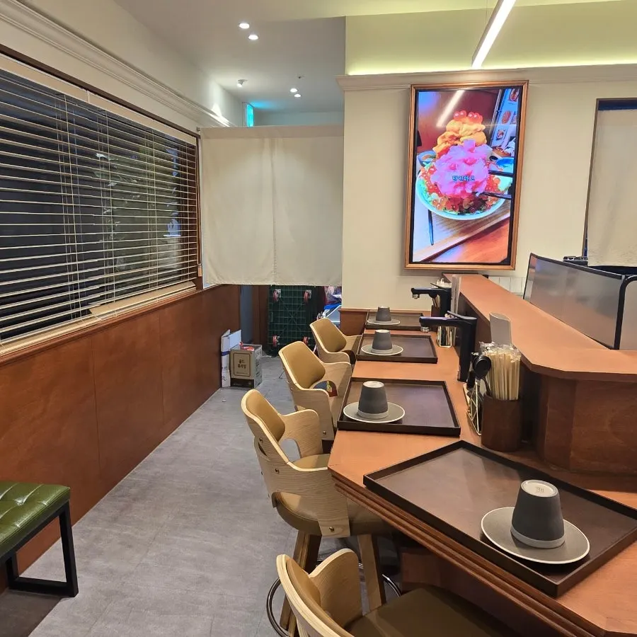 Table setting at Ilpum Gangnam Branch