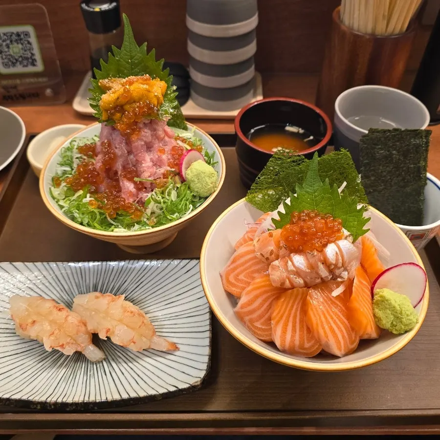 A full spread with chawanmushi and side dishes