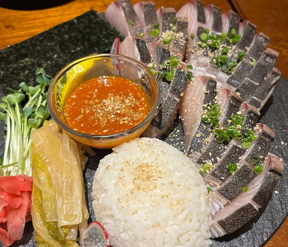 먹고 난 뒤 이자카야 고코 테이블 모습