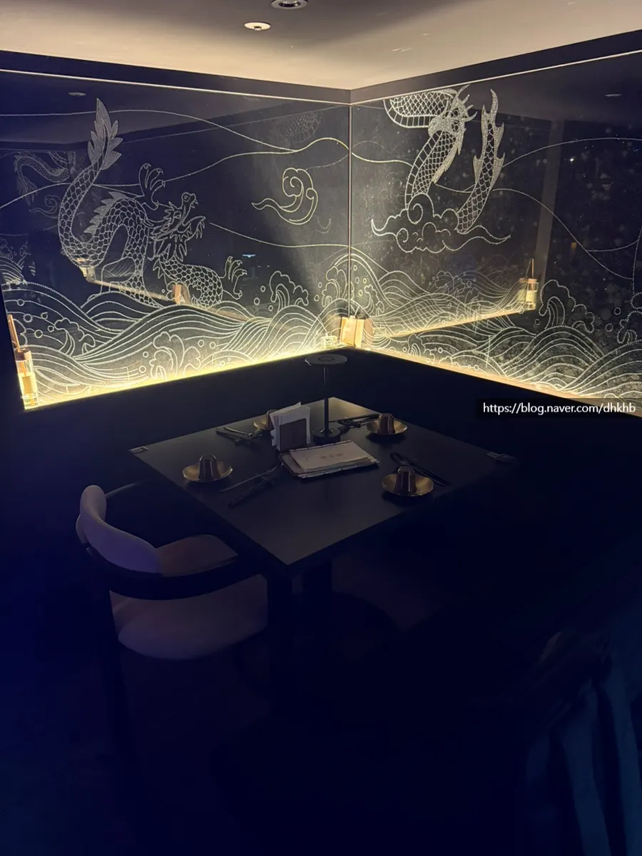 A reserved table at Jusindang Gangnam