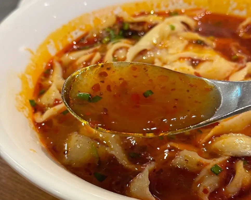 도삭면과 함께 나온 딤섬 찜기