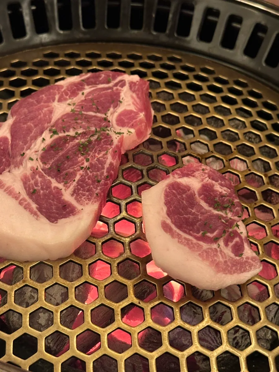 Ogyeopsal and pork neck at Gogikkun Kimchunbae Gangnam