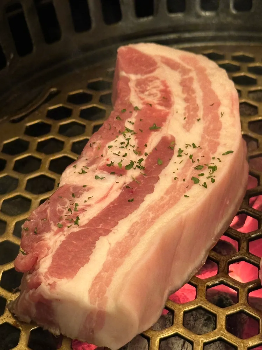 Yuzu highball with a full spread of grilled meat