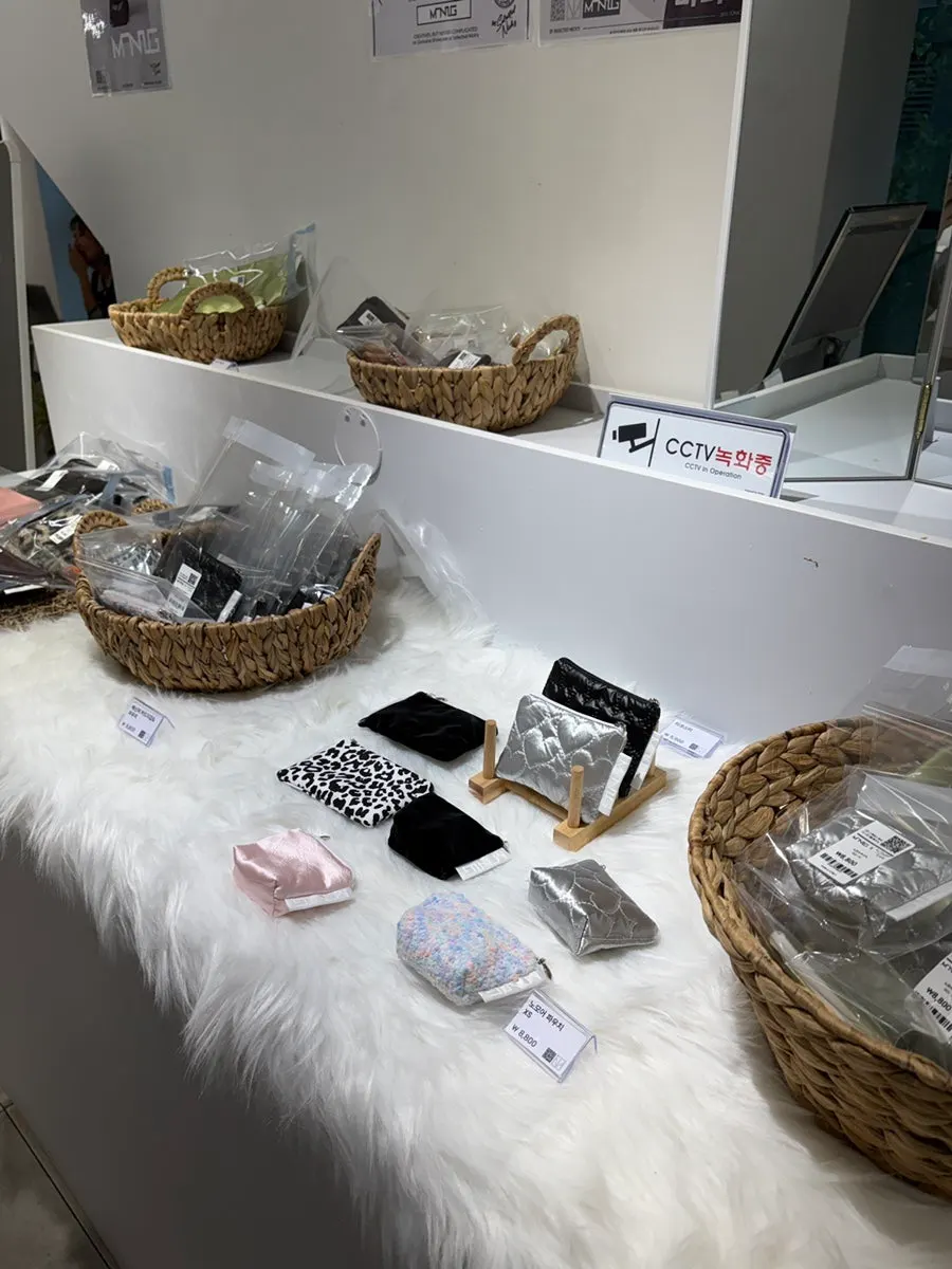 층마다 마련된 넓은 좌석 공간