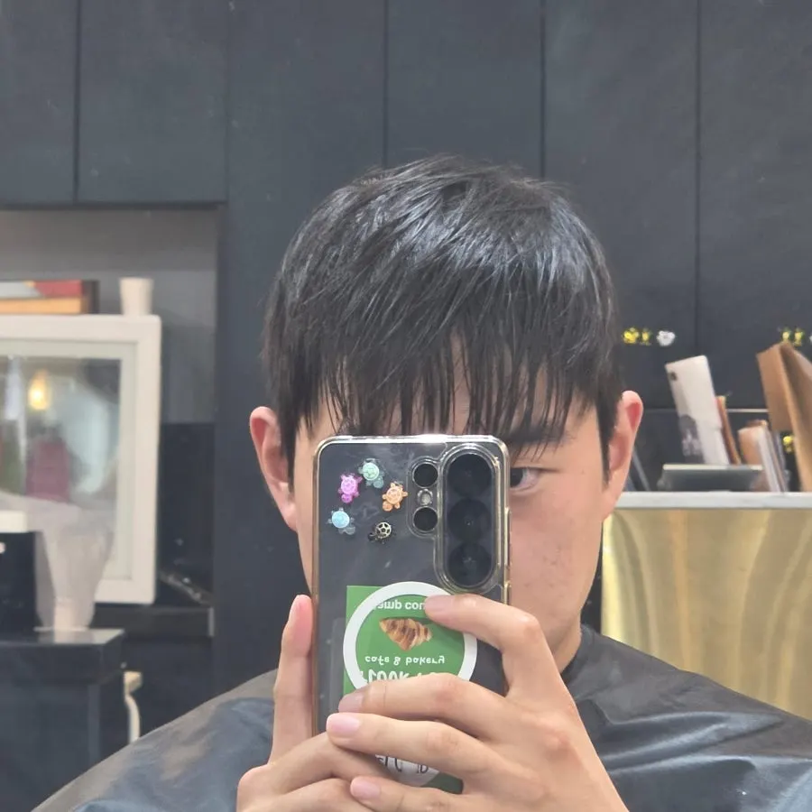 加湿器のような機械で行うヘアクリニック