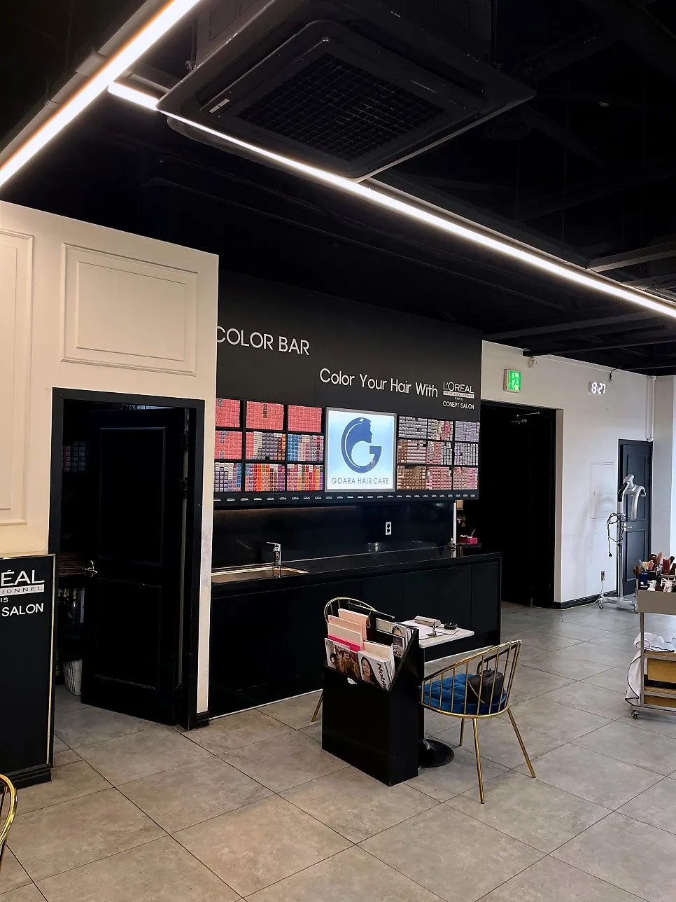 Spacious, clean interior of Koara Haircare Gangnam