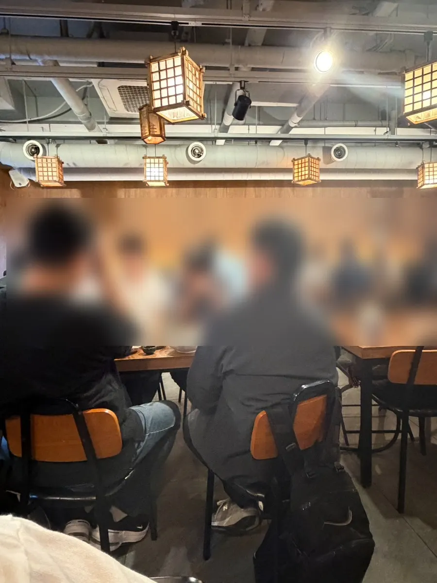 오뎅바 실내 좌석
