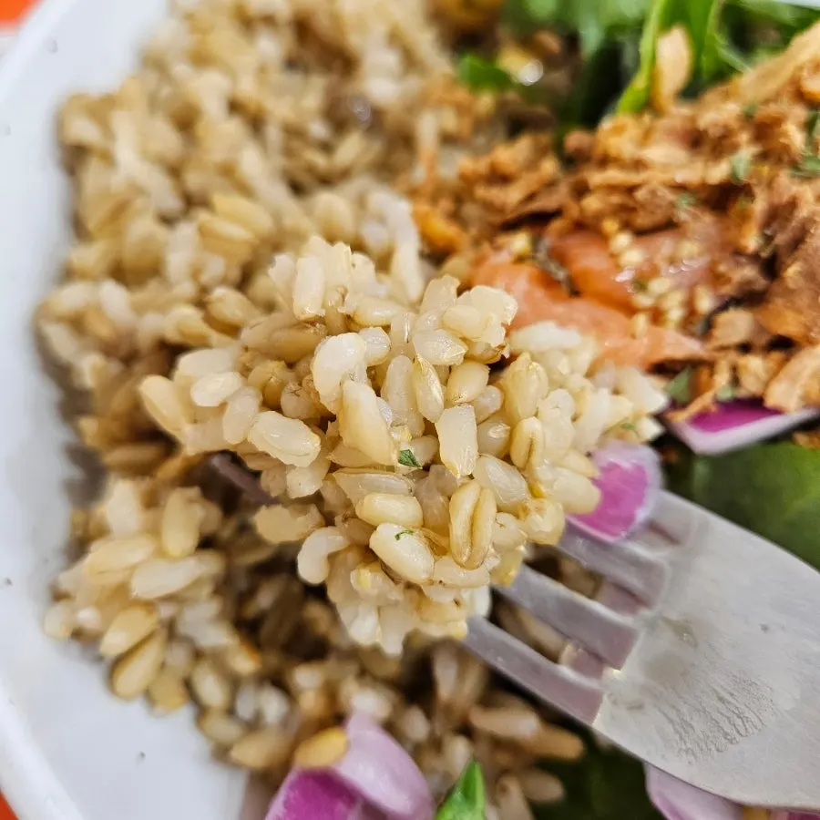 Poke bowl served with oat and barley mixed-grain rice