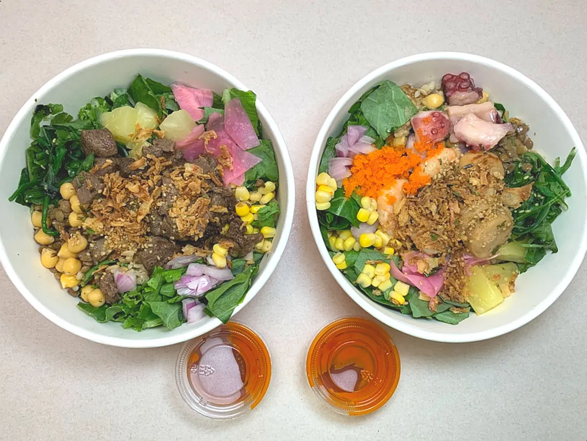 Signature poke image at Ola Poke Gangnam