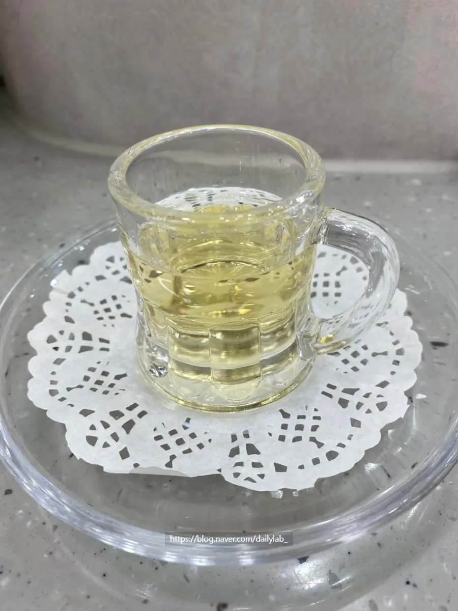 시술 중 마실 수 있는 음료 준비 모습