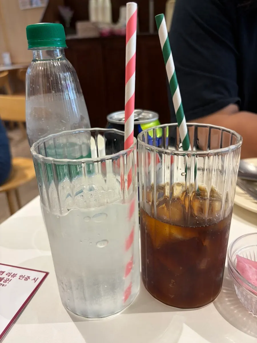 Sparkling water and Pepsi Zero served first