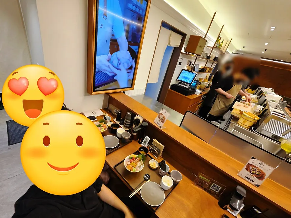 Seats with QR ordering and an open kitchen