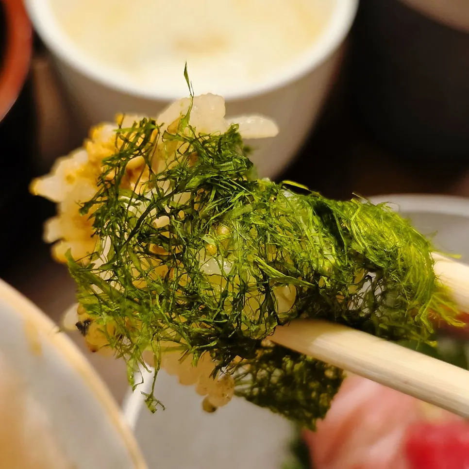 Kaisendon wrapped in gamtae and seaweed