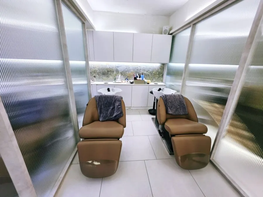 Spaced hair salon service area