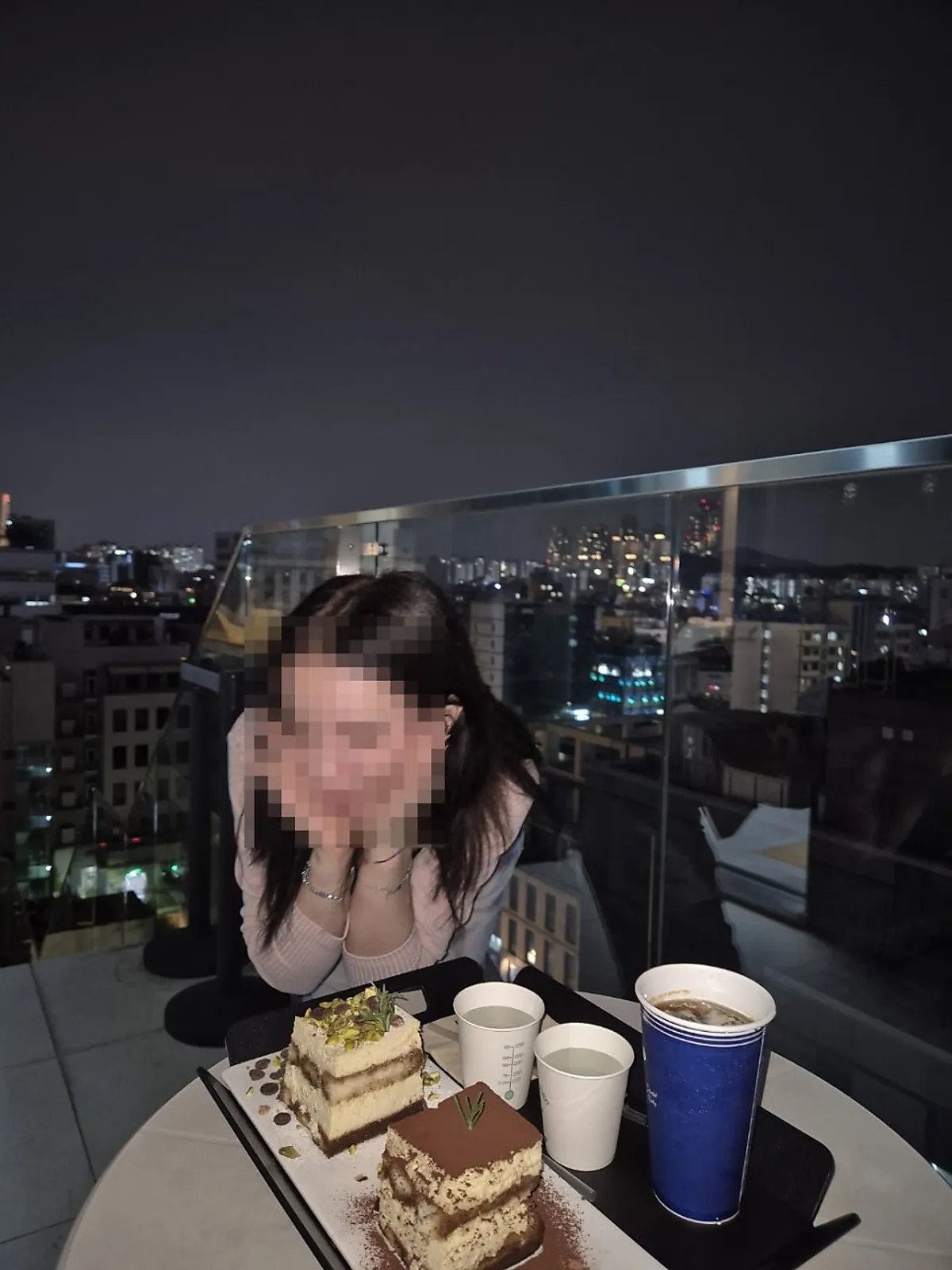 Dessert table on the Selected Nicks rooftop with the night view