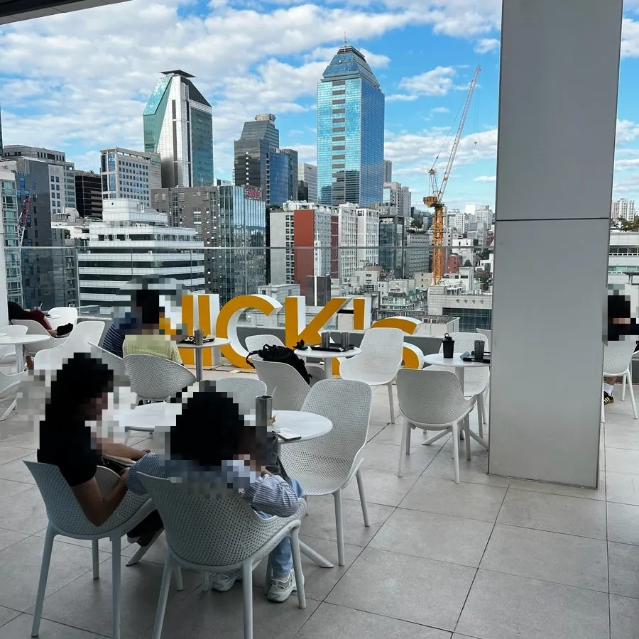 Rooftop space with a view of Gangnam