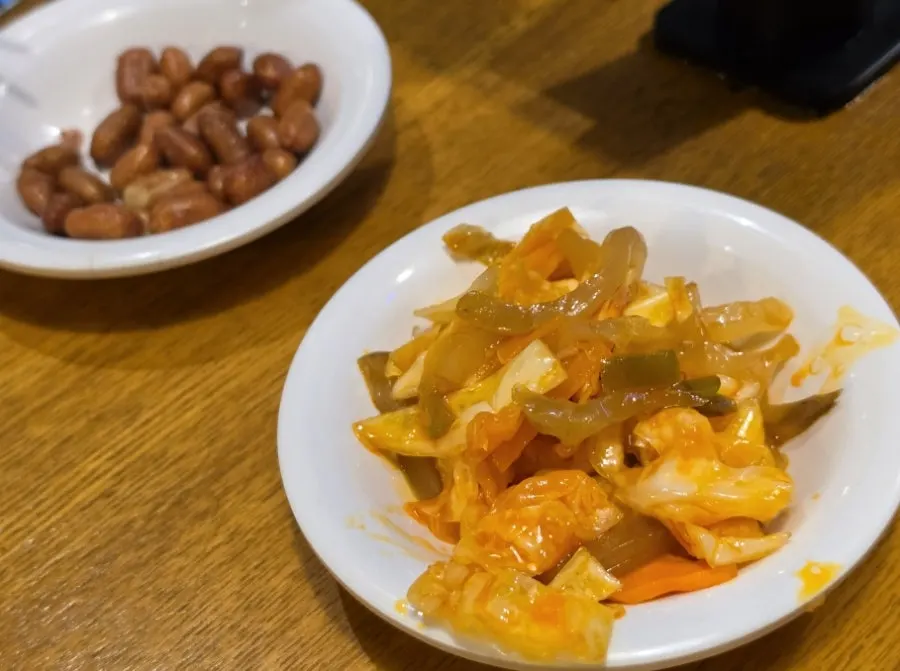 메인 메뉴 전에 나온 기본 찬