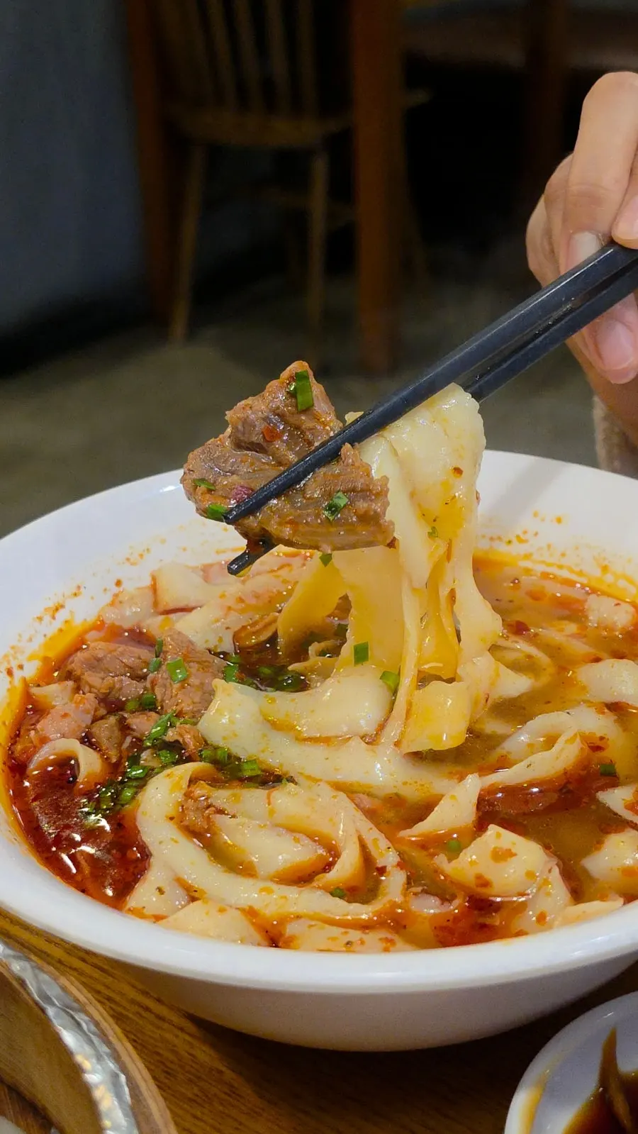 신복면관 메뉴 여러 가지를 함께 놓은 상차림
