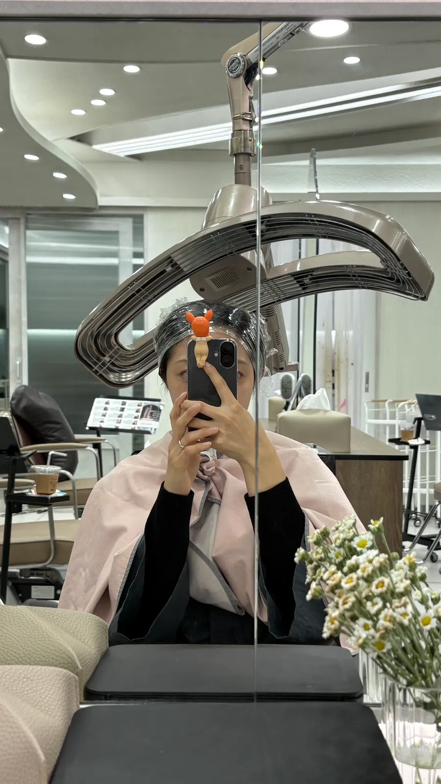 시세이도 클리닉 첫 단계 아웃카 도포 장면
