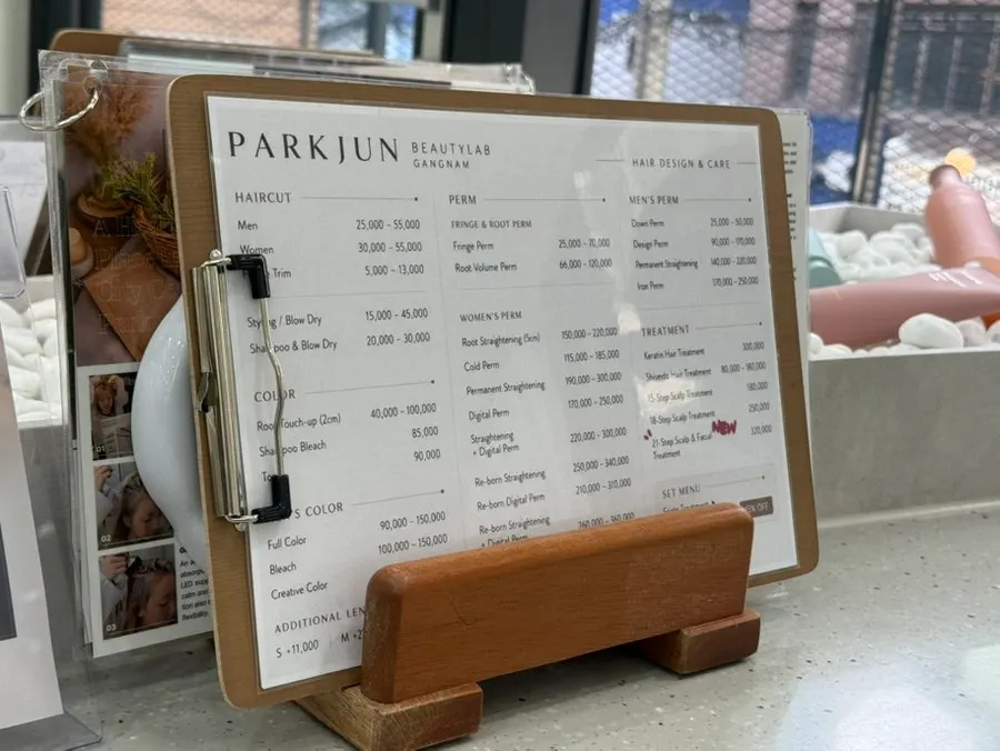 Welcome tea prepared upon arrival at Park Jun Beauty Lab Gangnam Branch