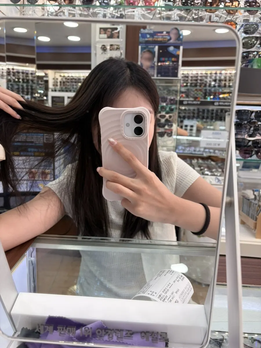 Plain washed and dried hair the day after the clinic
