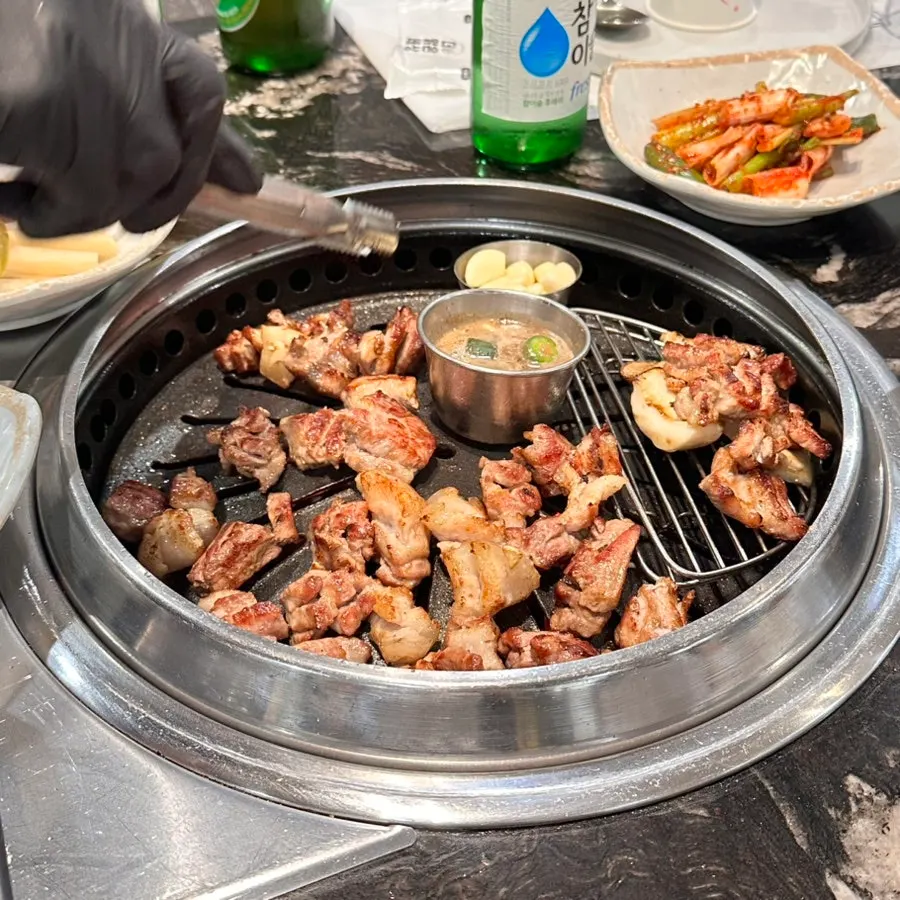 Meat and drinks on the table in the group dinner room
