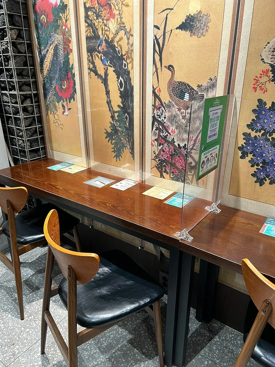 Solo seating ideal for eating alone