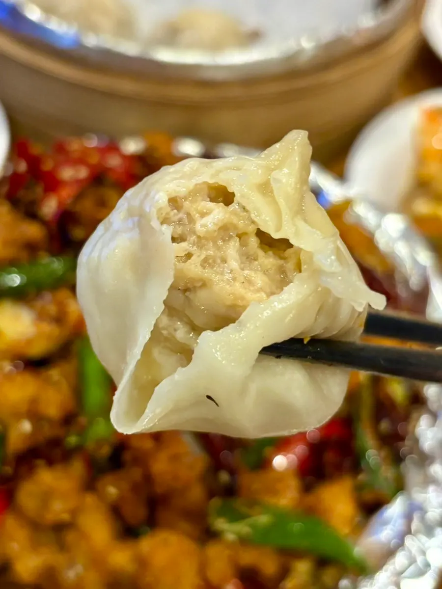 Xiao long bao dengan jus panas dan inti daging