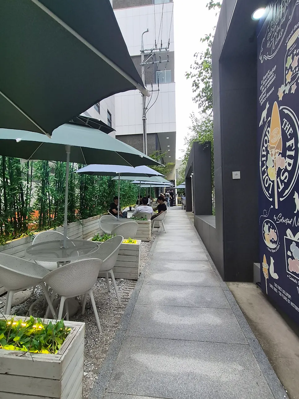 Exterior of the Selected Nicks building near Gangnam Station
