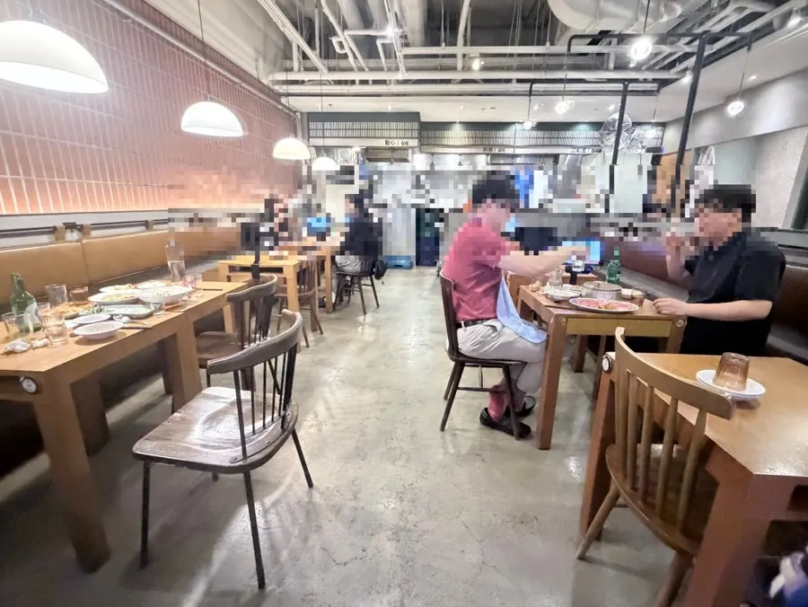 Sinbok Myeongwan near Gangnam Station Exit 1