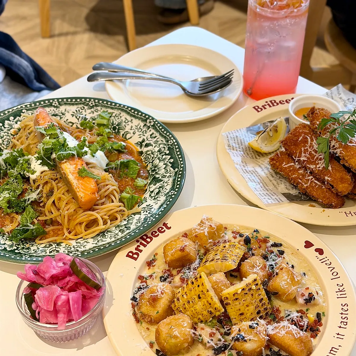 江南駅のパスタ店ブリビット江南駅