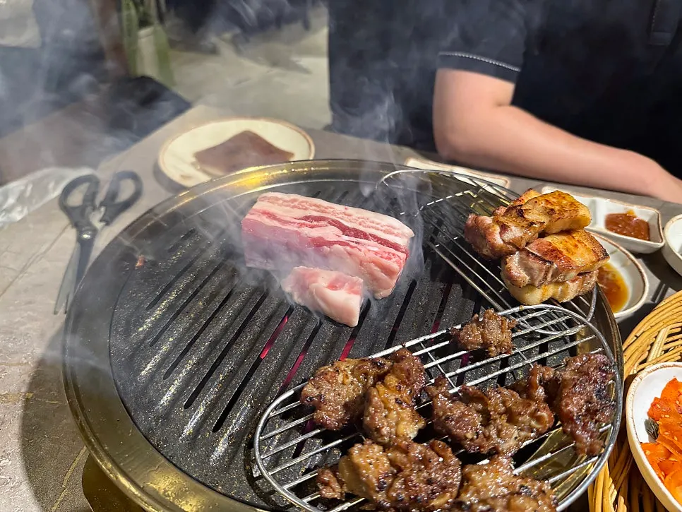 추가 주문한 숙성삼겹살 1인분