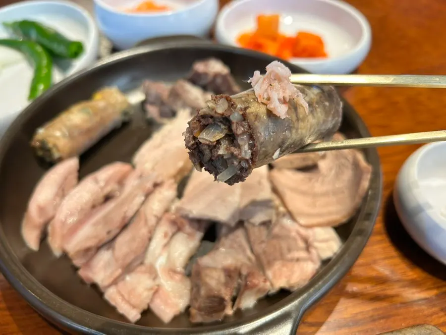 A moist, tender piece of the pork suyuk