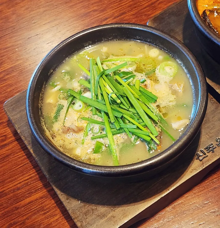 상황명인순대국 한 그릇