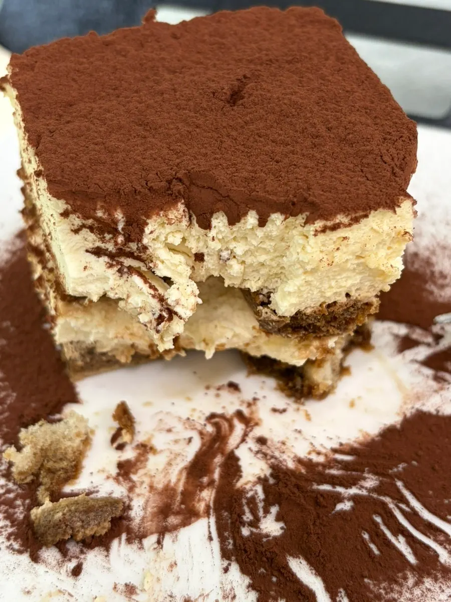 Tiramisu and Americano pairing