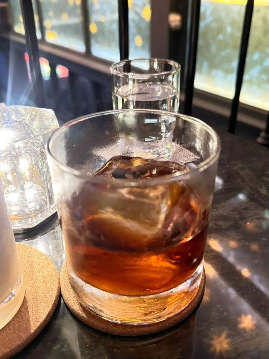 A glass of Black Russian with a lingering coffee note