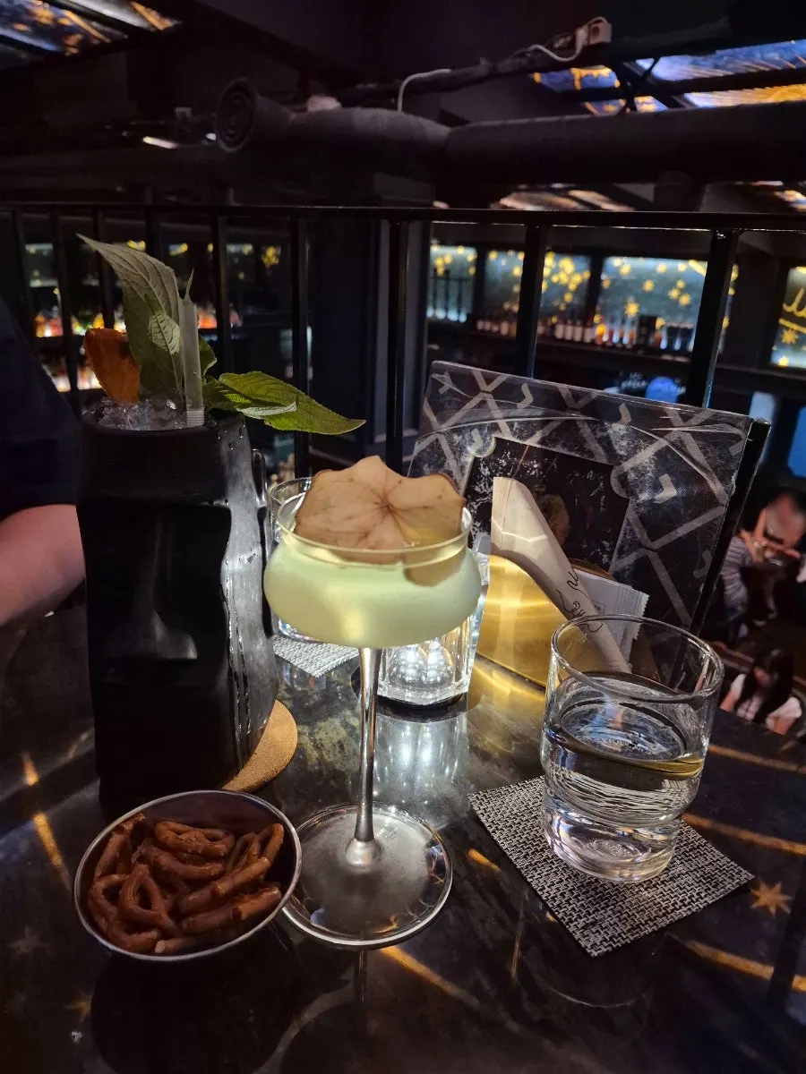 Moai and Apple Martini cocktails