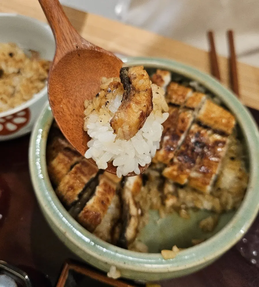 Hitsumabushi enjoyed simply with eel and rice