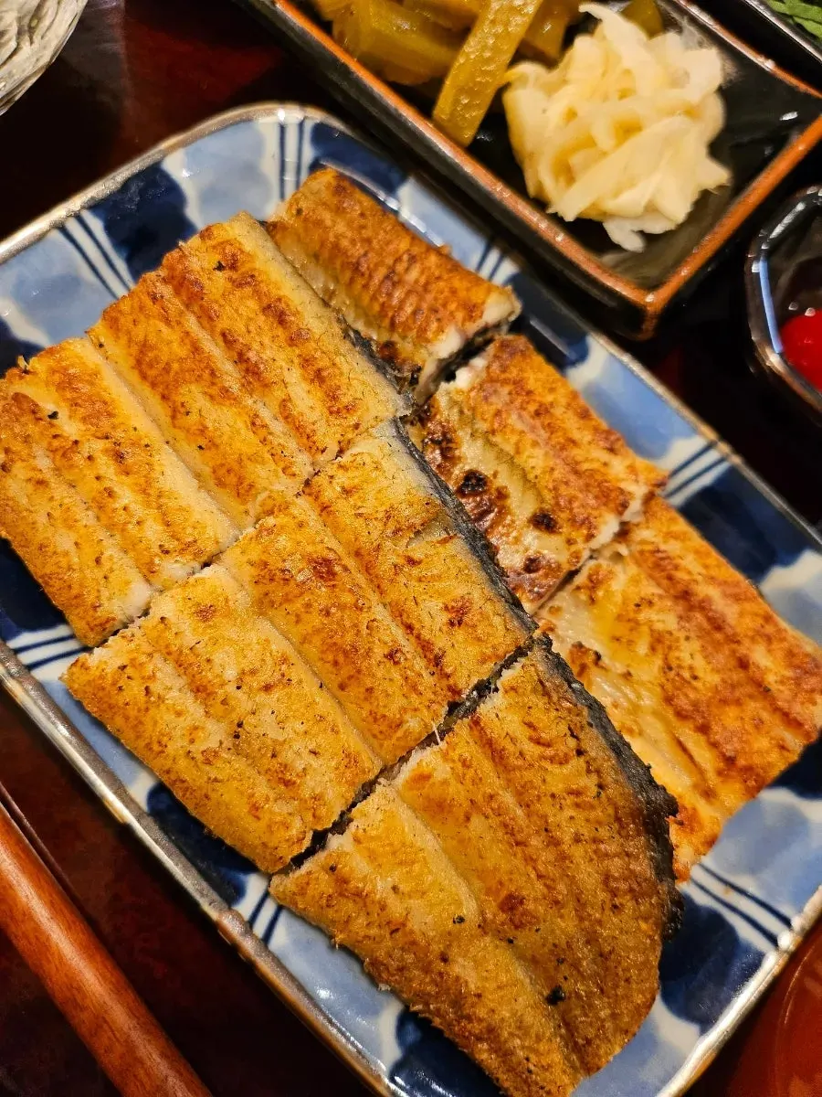 Salt-grilled shirayaki eel
