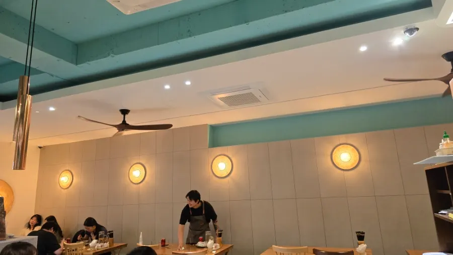 Interior atmosphere at Anan Gangnam