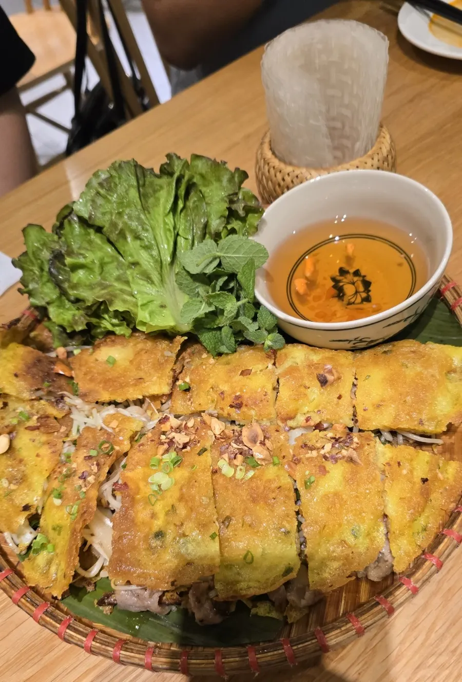 Selection of dishes ordered at Anan Gangnam